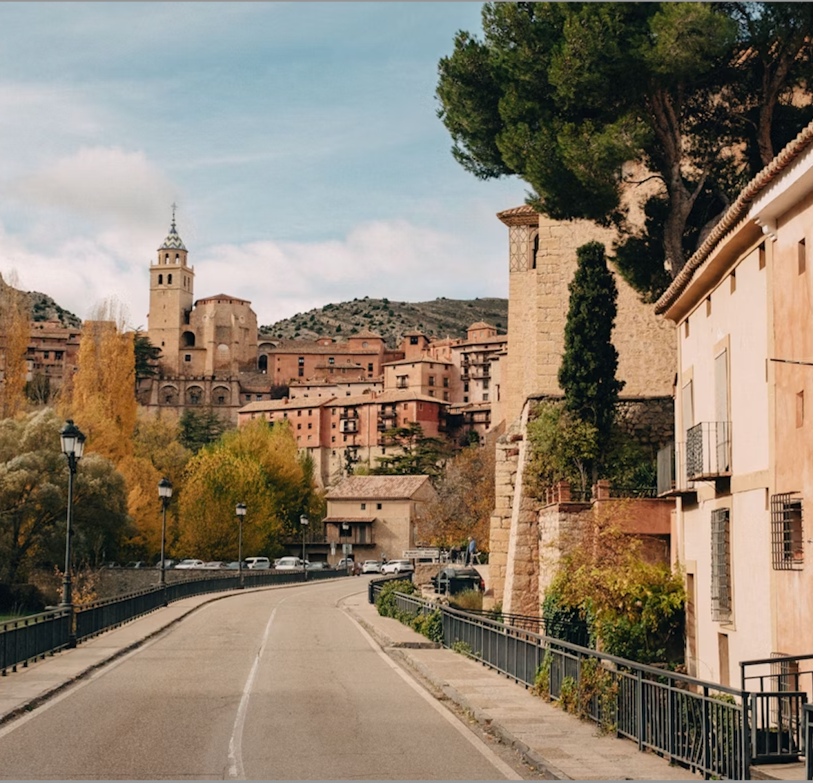 NKC Camperroute Noordoost-Spanje: van Pyreneeën tot paleizen