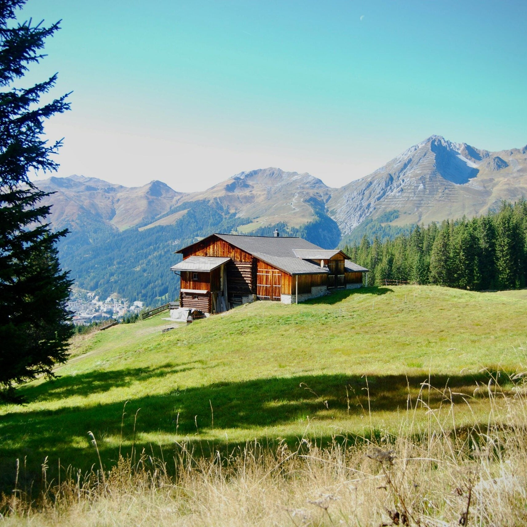 NKC Camperroute Zwitserland - Van stadshart tot bergpad 1
