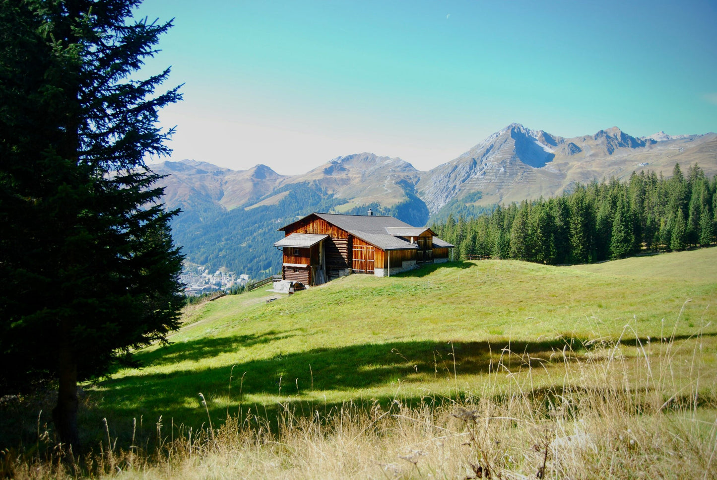 NKC Camperroute Zwitserland - Van stadshart tot bergpad